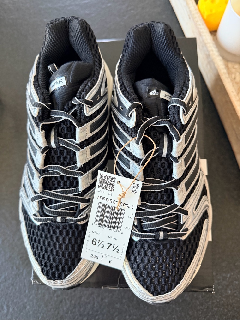 adidas Adistar CONTROL 5 Sneakers 6 1/2 Men/ 7 1/2 Women Black/Silver/White